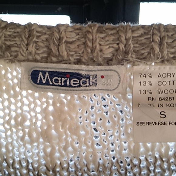 Rabbit fur and wool Vintage sweater sz sm - Picture 2 of 5